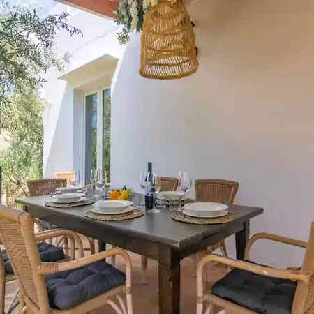 Blanca With Private Pool *